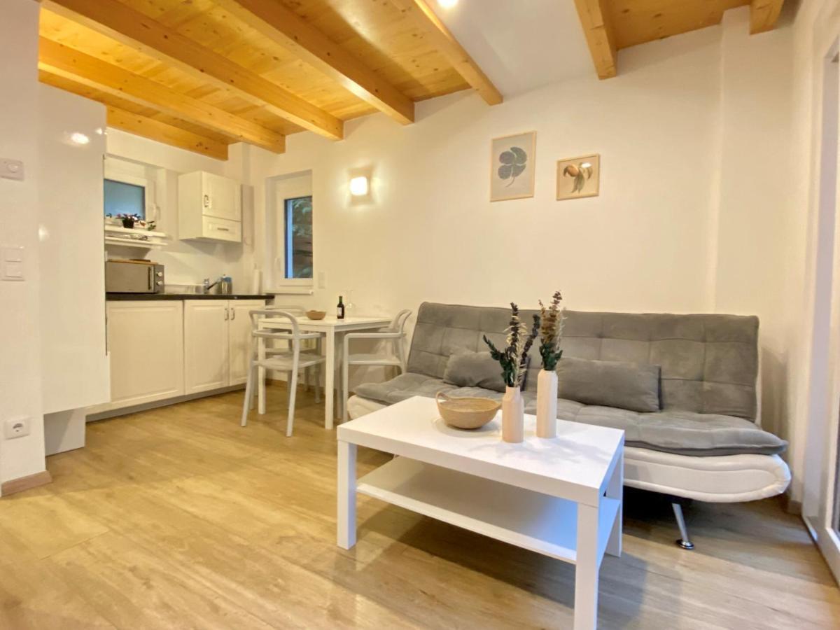דירות וינה Charming Townhouse Directly By Metro מראה חיצוני תמונה